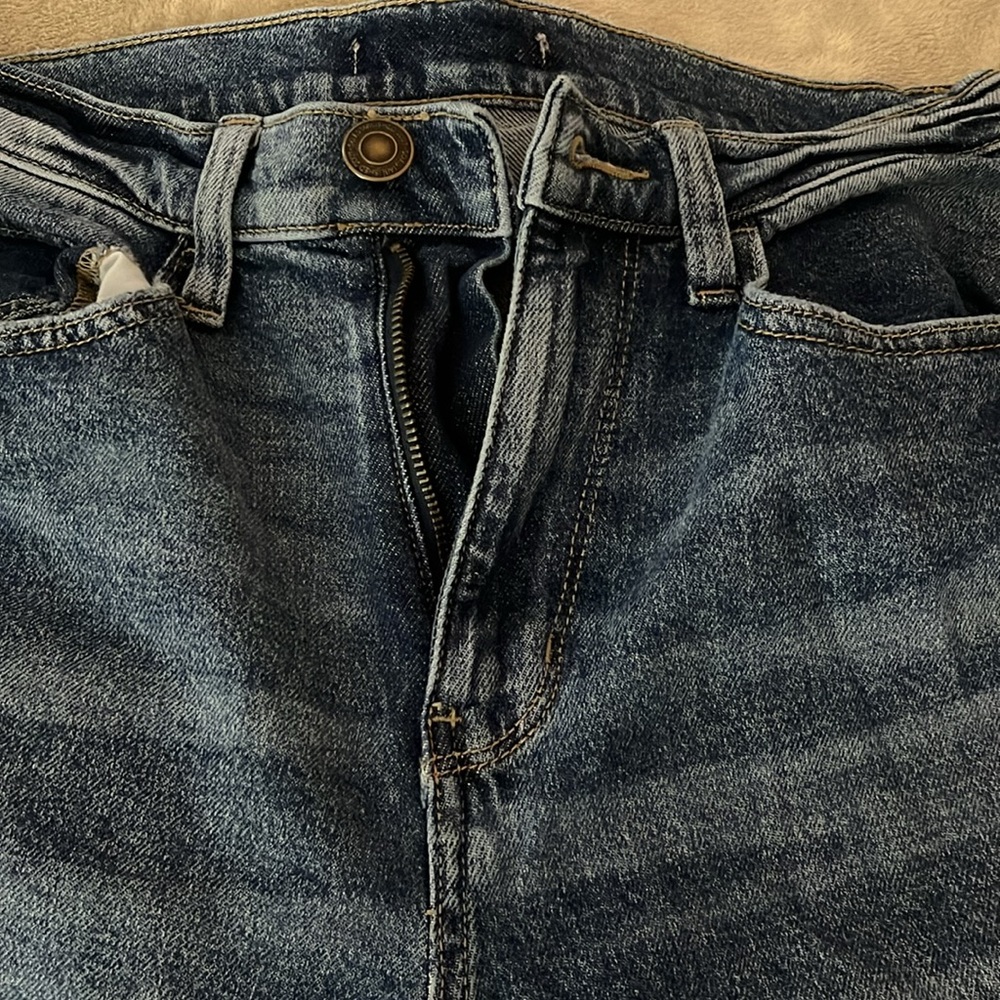 Ripped Jeans - Picture 4 of 5